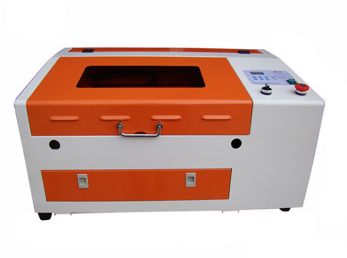 Pequeño refrigerador 60kg 0 de la bomba de agua de la máquina del corte y de grabado del laser 4030